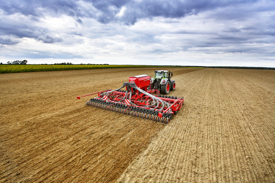 Pronto 8 - 9 DC Classic - Disc seed drills - Seeding | HORSCH