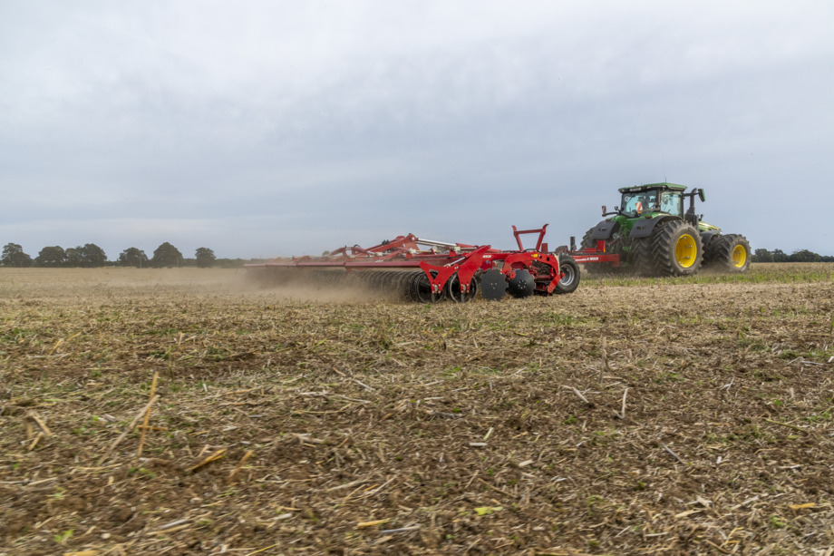 Joker 12 RT - Disc harrows - Tillage | HORSCH Joker 12 RT - Disc harrows - Tillage | HORSCH