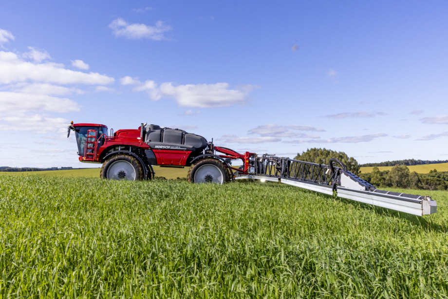 fumi Leeb VL - Pulverizador autopropelido - Tratos culturais | HORSCH