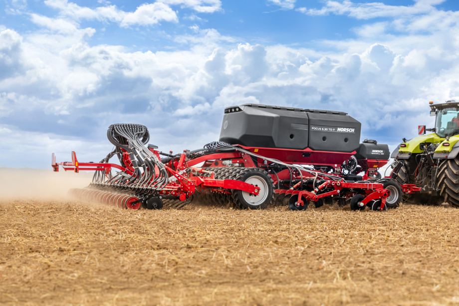 Focus TD F - Strip cultivation - Seeding | HORSCH